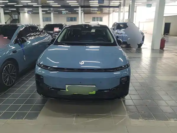 Leapmotor B01 2025