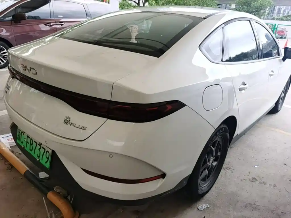 BYD Qin PLUS 2025 — фото 10