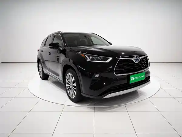Toyota Highlander 2021