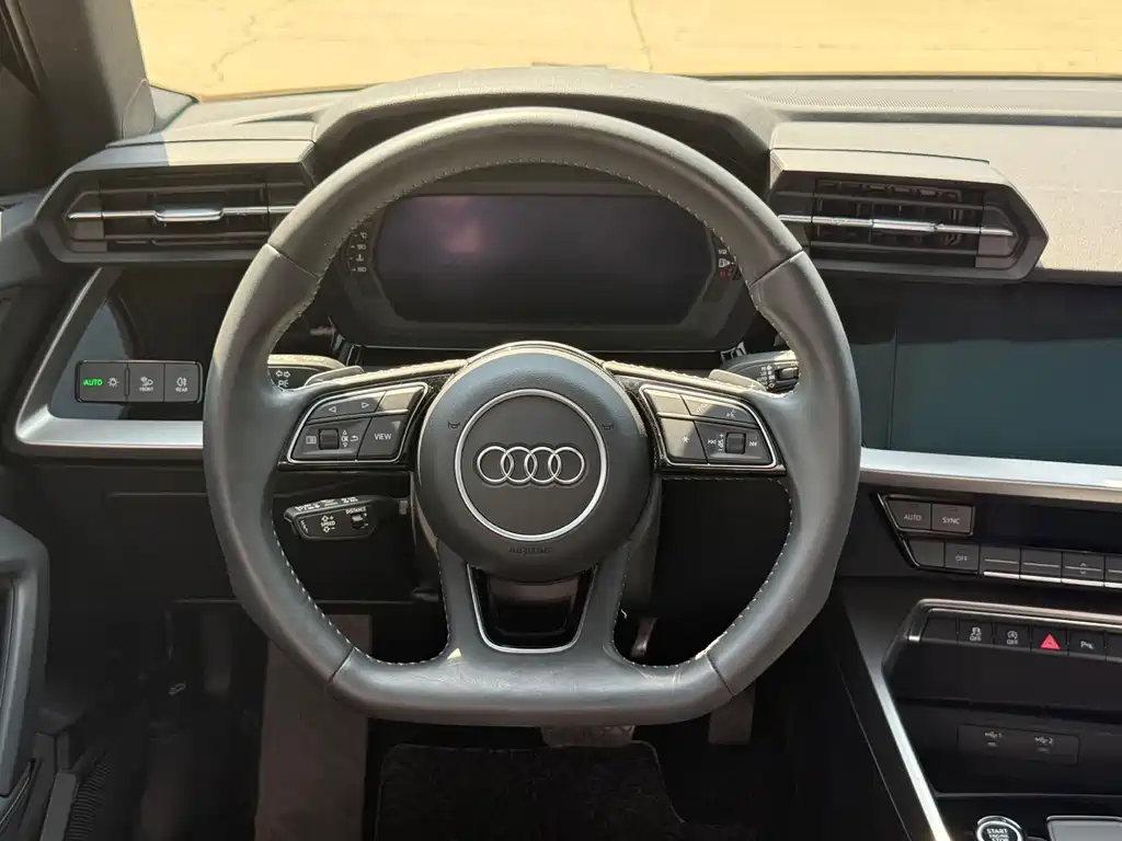 Audi A3 2022 — фото 17