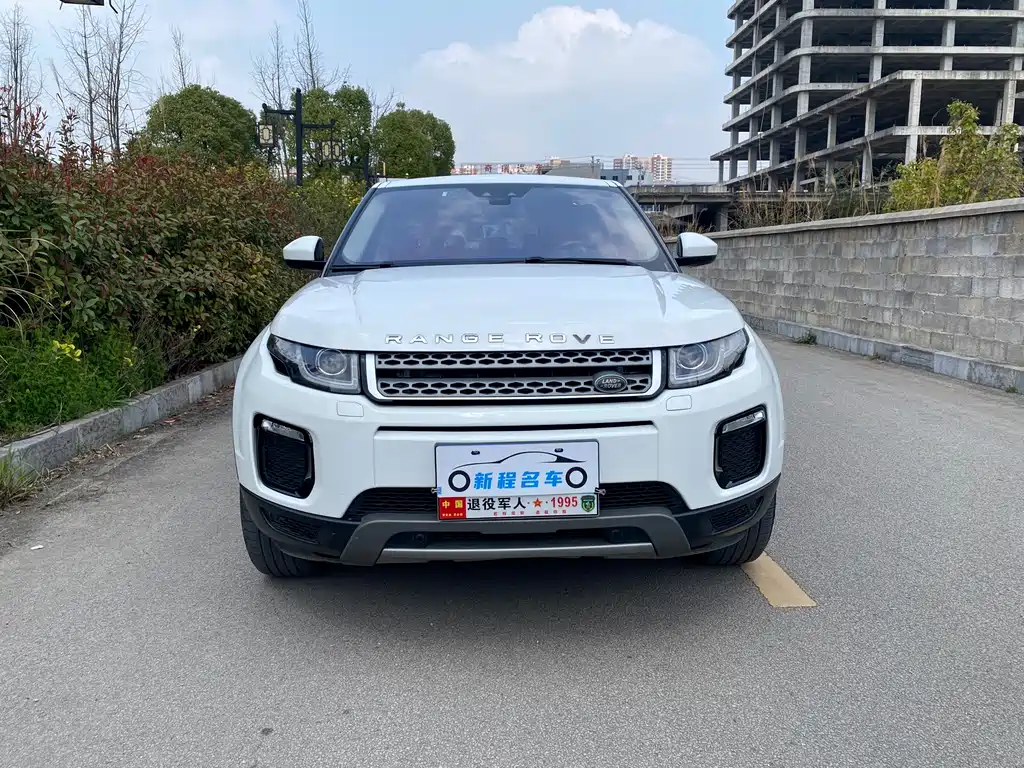 Land Rover Evoque 2018 — фото 2