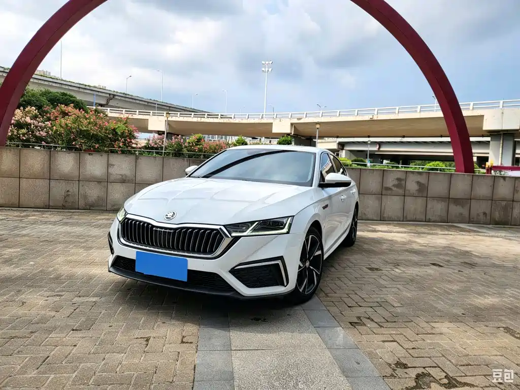 Skoda Octavia 2023