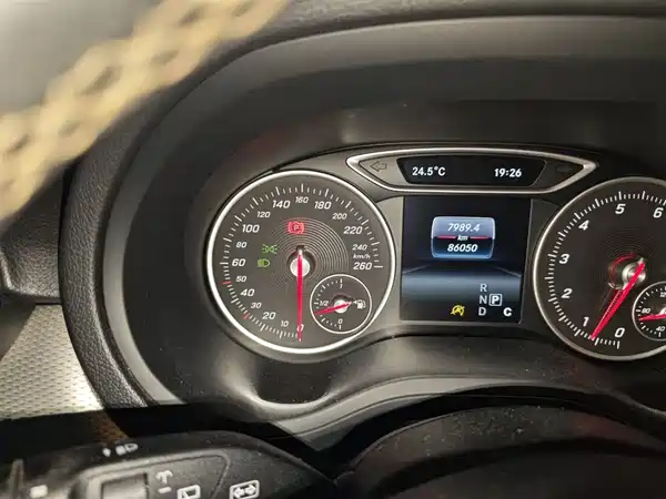Mercedes-Benz B-Class 2015