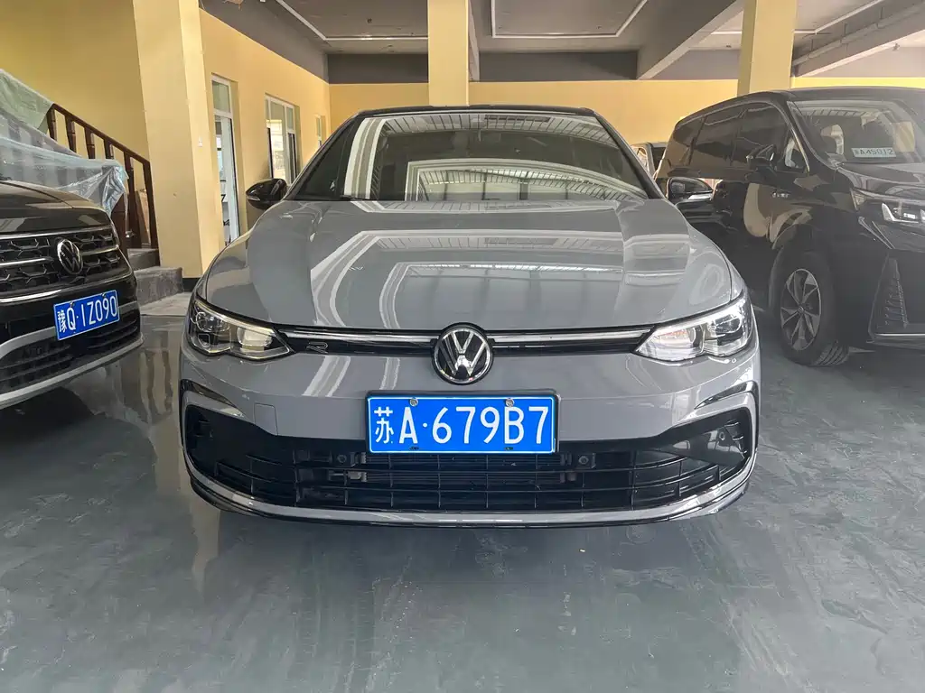 Volkswagen Golf 2022