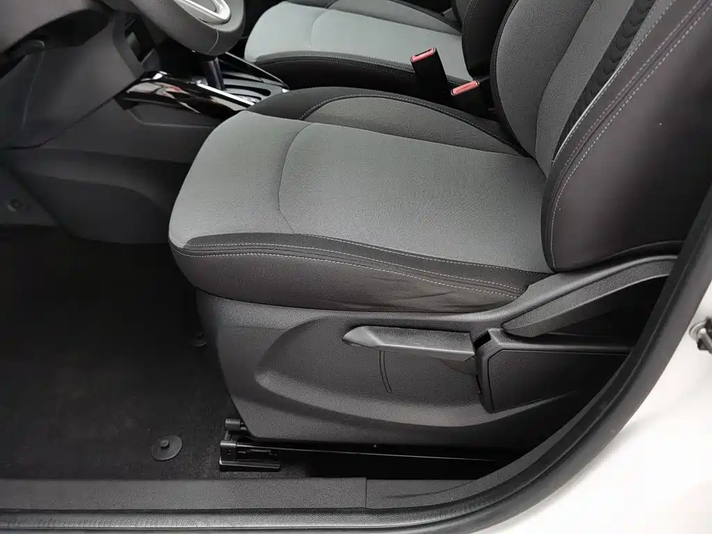 Ford EcoSport 2016 — фото 20