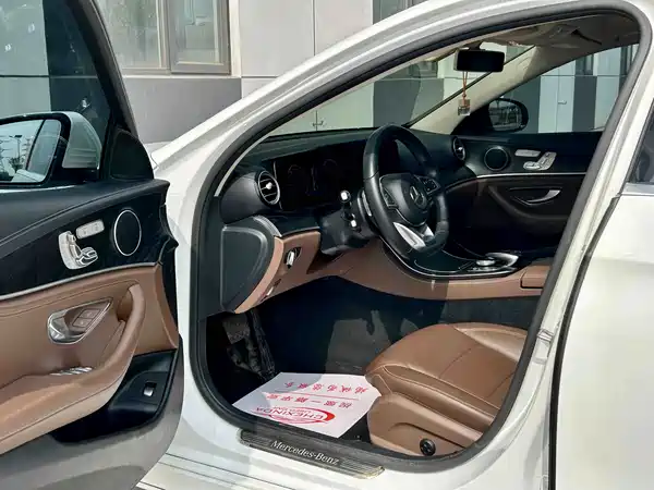 Mercedes-Benz E-Class 2018