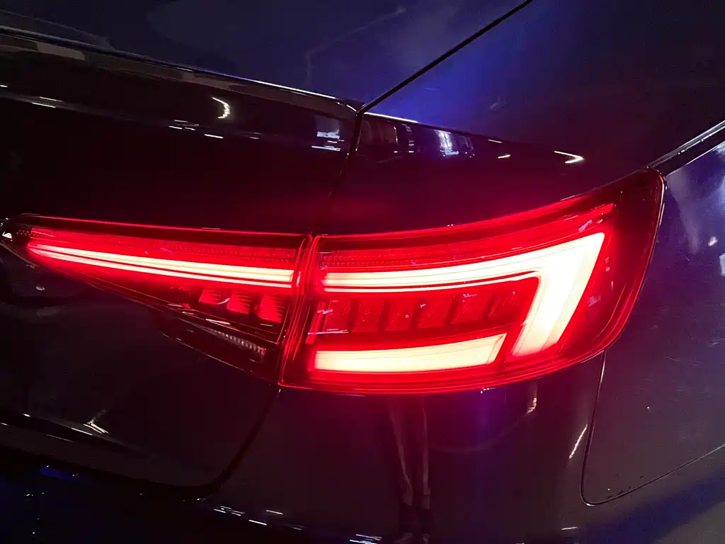 Audi S4 2019 — фото 17