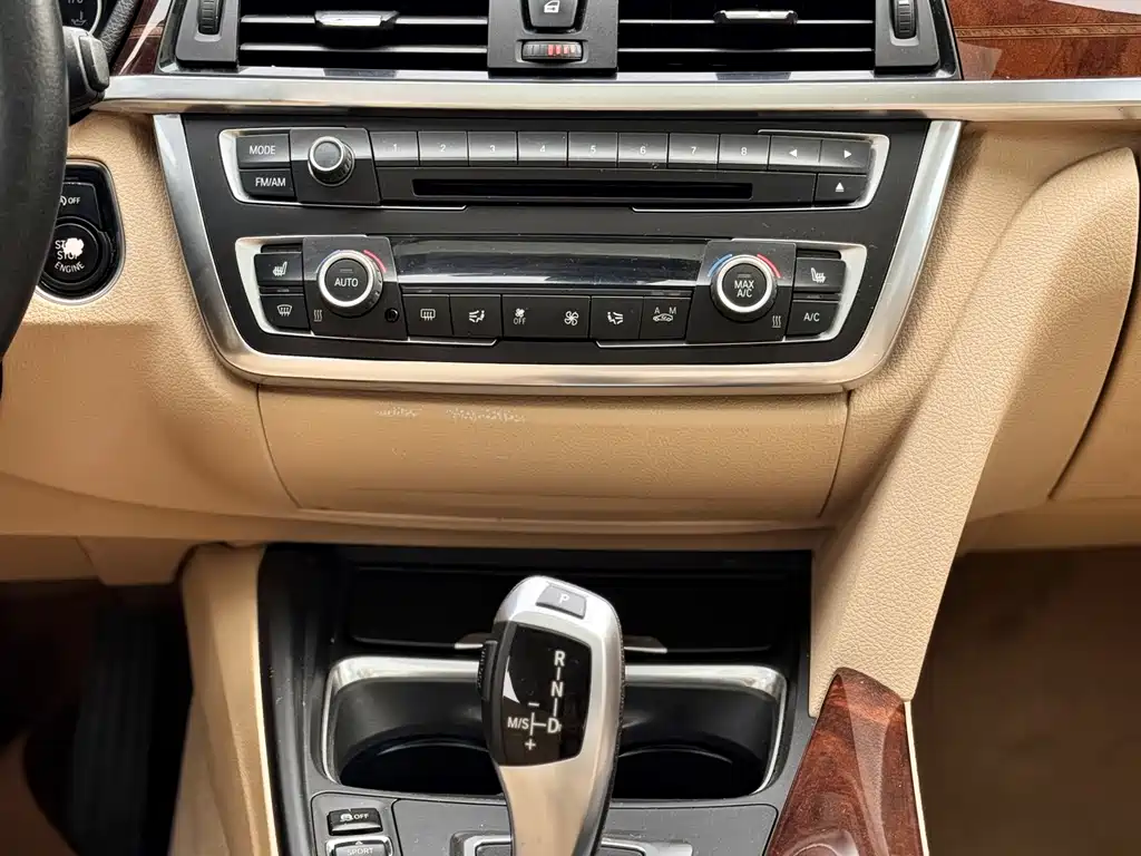BMW 3 Series 2013 — фото 14