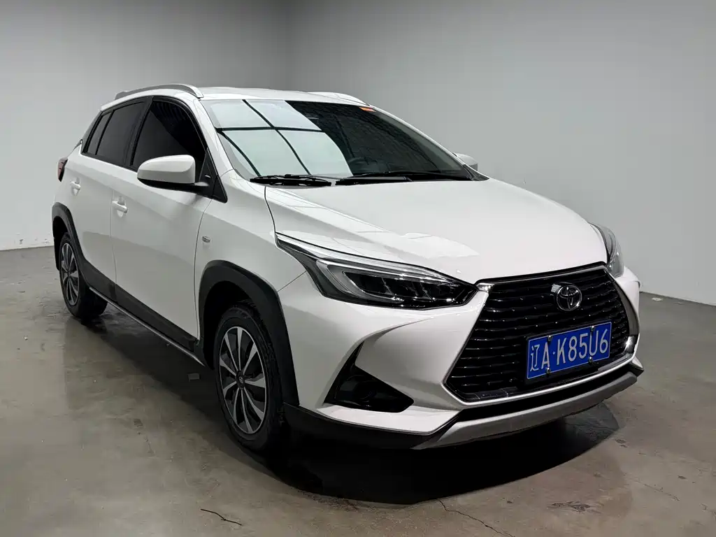 Toyota Yaris L 2022