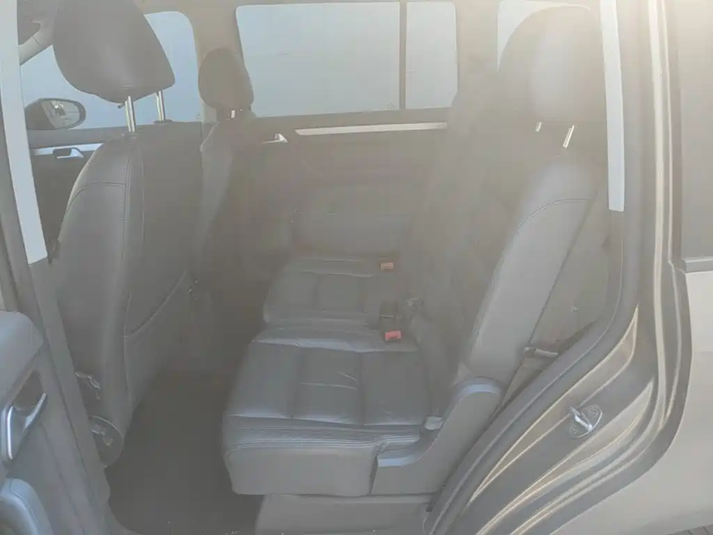Volkswagen Touran 2015 — фото 17
