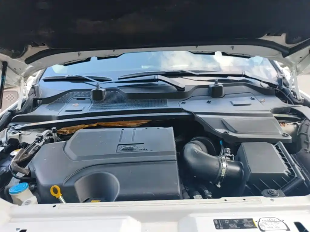 Land Rover Discovery Sport 2018 — фото 20
