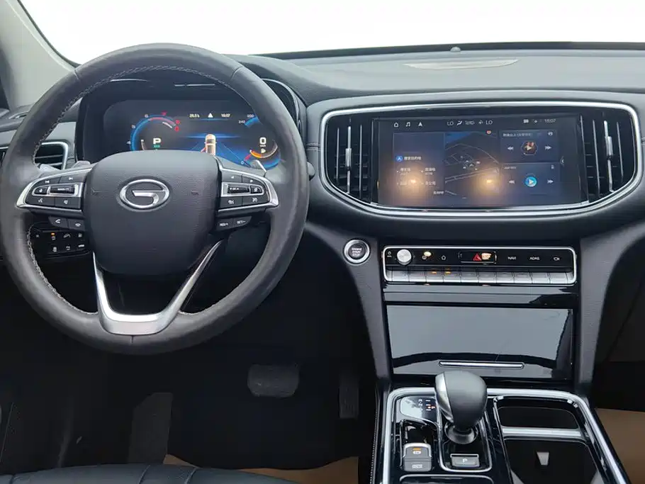 GAC Trumpchi GS8 2020 — фото 12