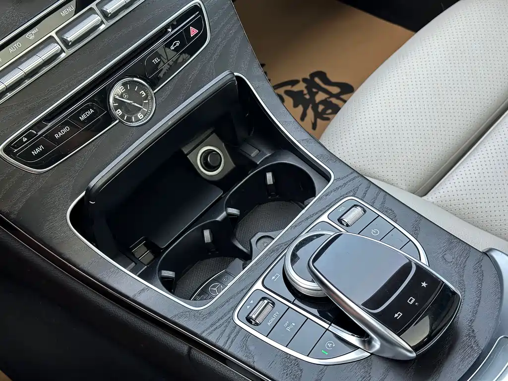 Mercedes-Benz C-Class 2015 — фото 17