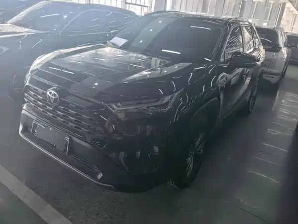 Toyota RAV4 2024
