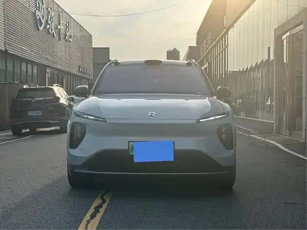 NIO ES6 2025
