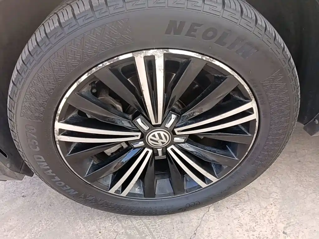 Volkswagen Tiguan L 2019 — фото 23