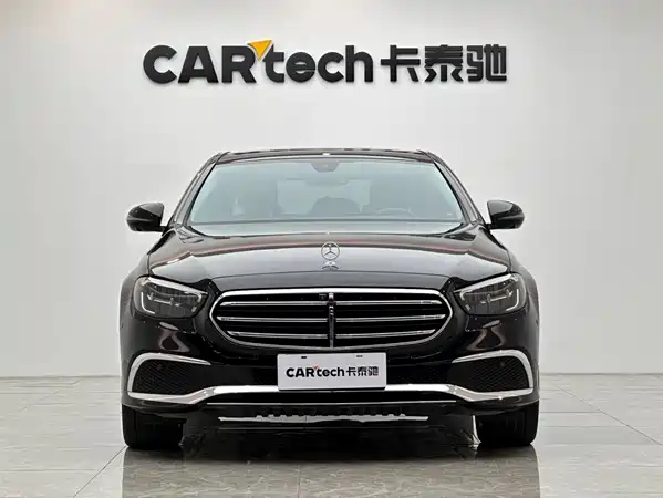 Mercedes-Benz E-Class 2023