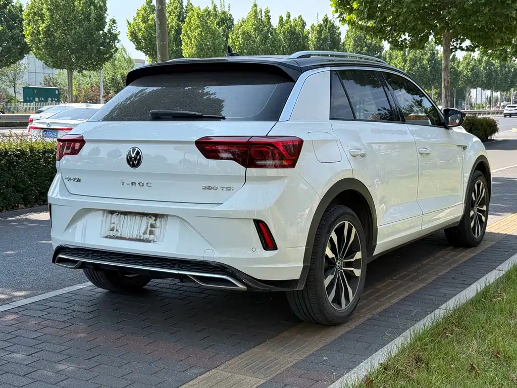 Volkswagen T-Roc 2021 — фото 4