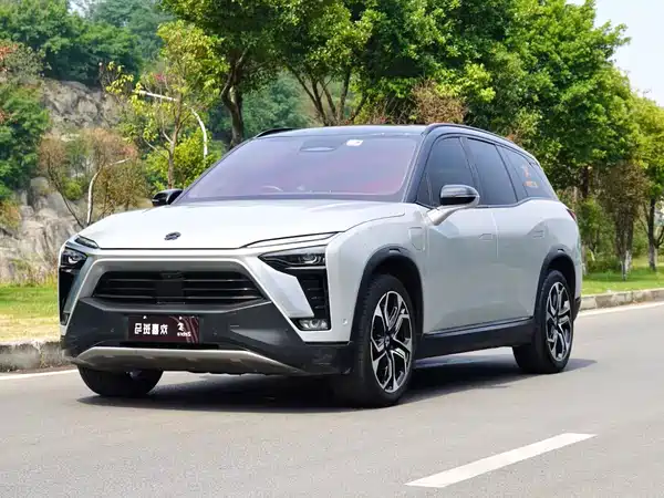 NIO ES8 2020