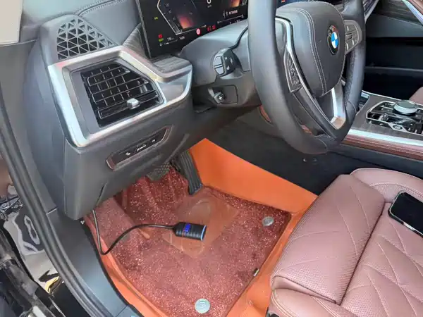 BMW X7 2025