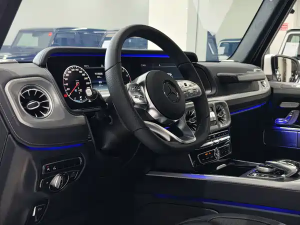 Mercedes-Benz G-Class 2024