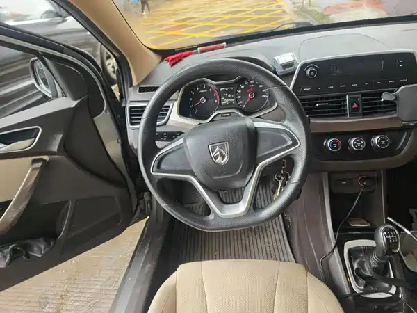 Baojun 310W 2017