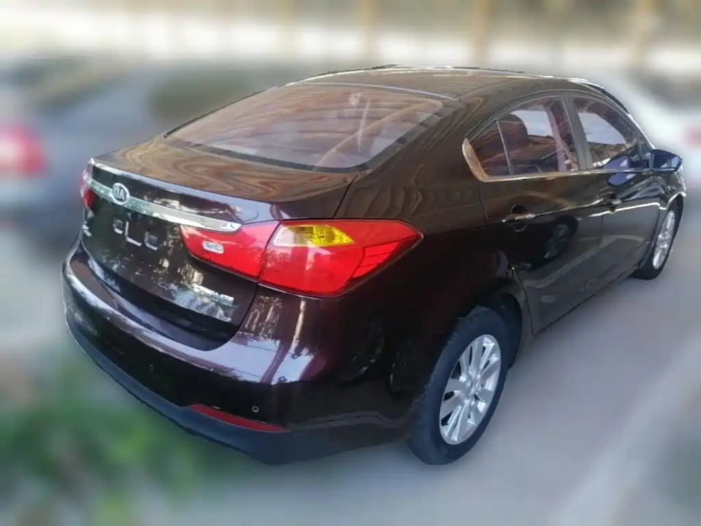 Kia K3 2014 — фото 12