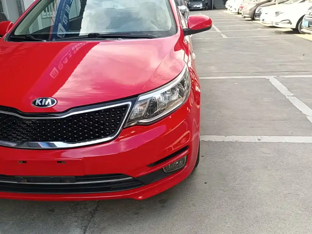 Kia K2 2015 — фото 24