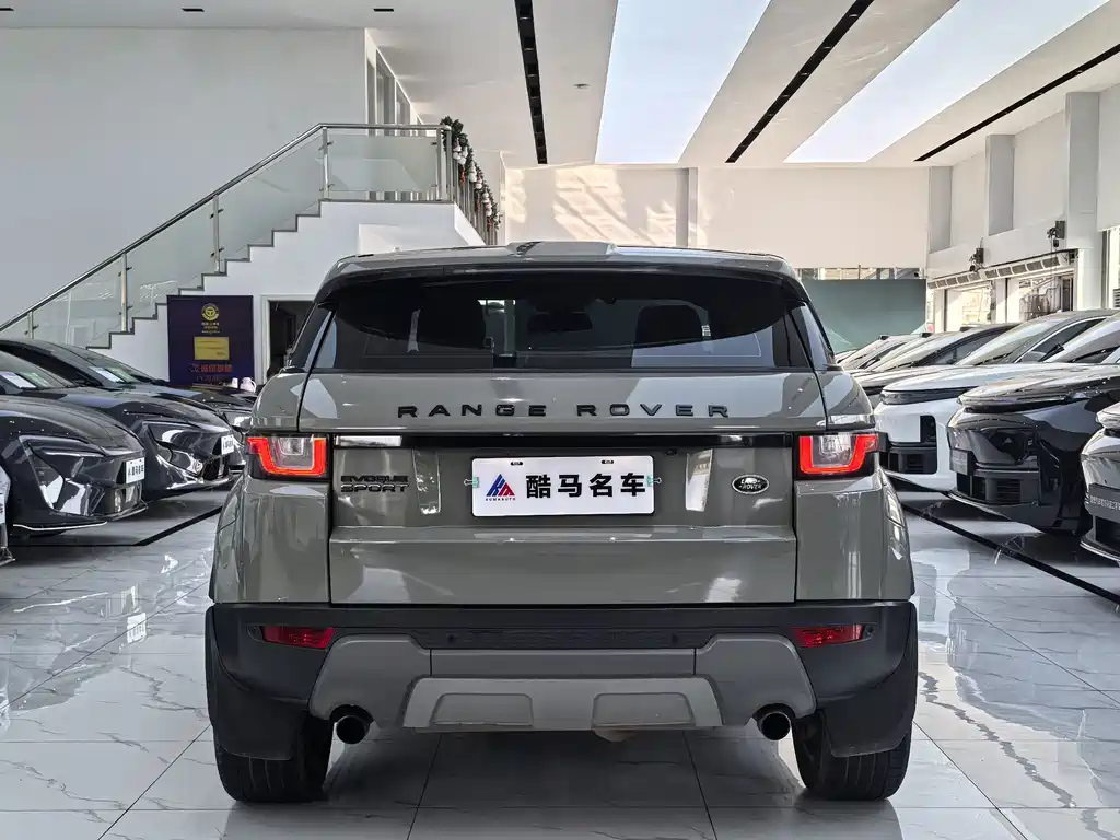 Land Rover Evoque 2016 — фото 14