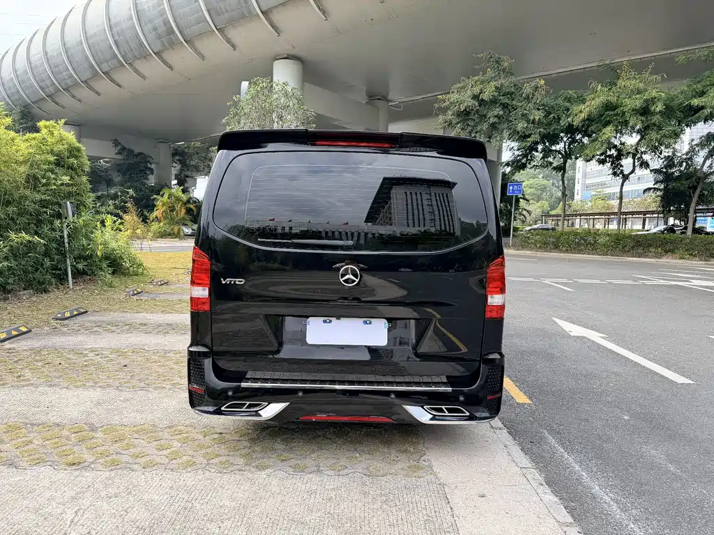 Mercedes-Benz Vito 2022 — фото 20