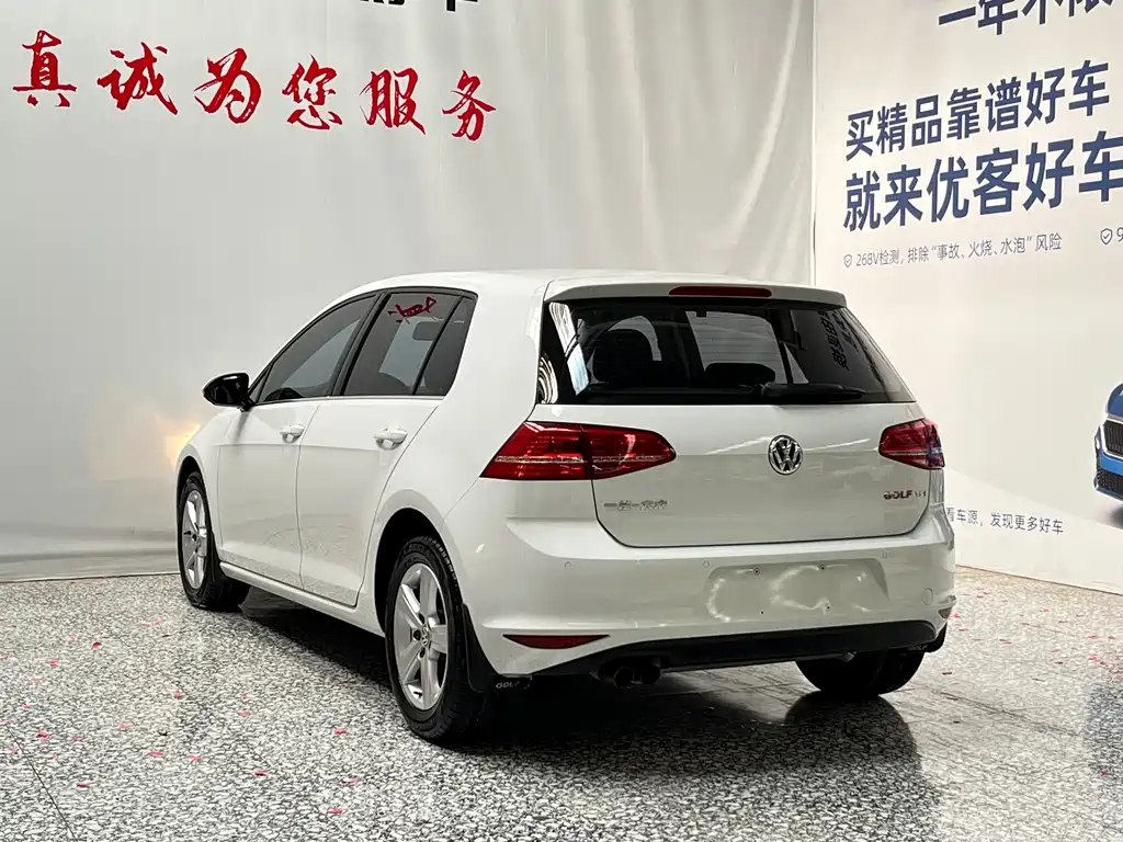 Volkswagen Golf 2015 — фото 16