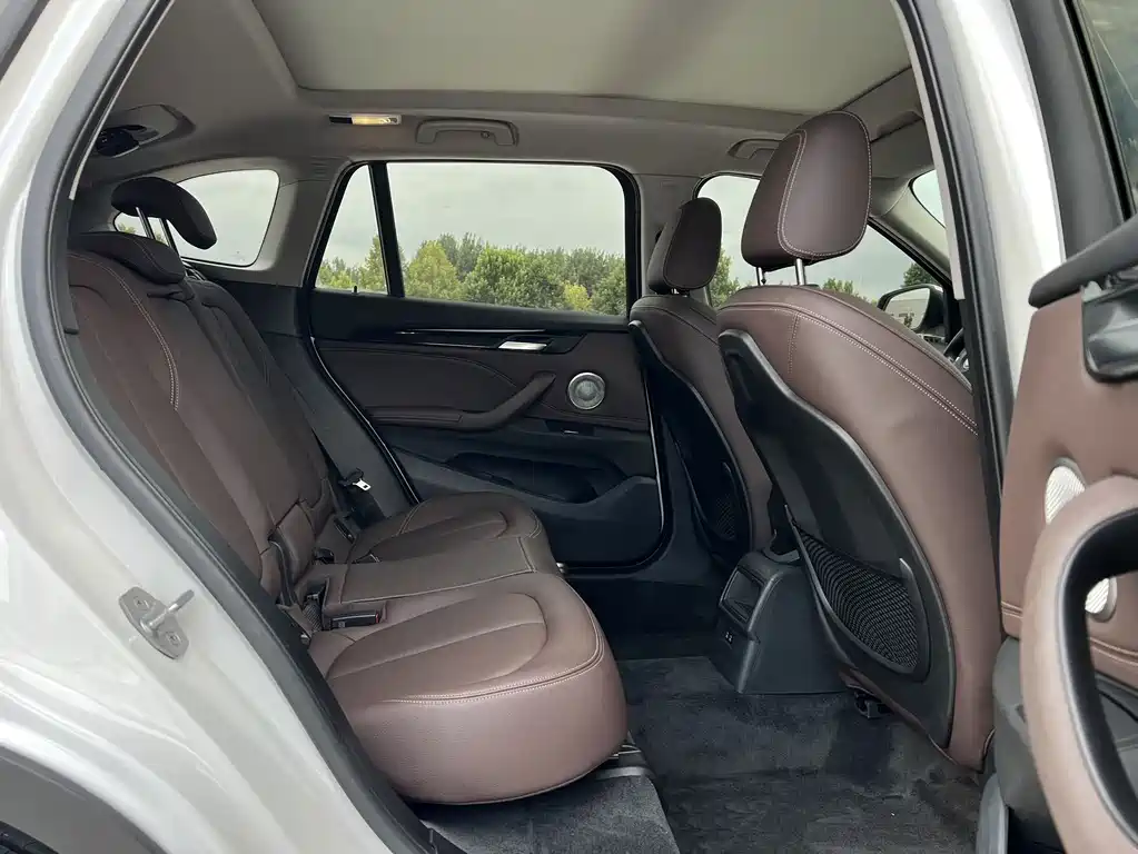 BMW X1 2022 — фото 10