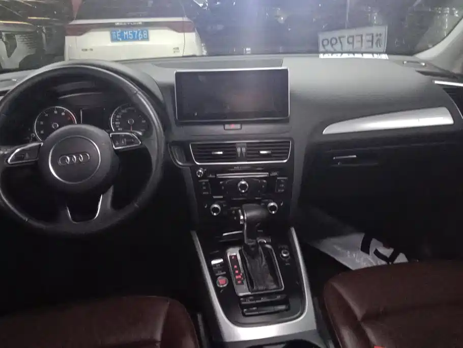 Audi Q5 2017 — фото 12