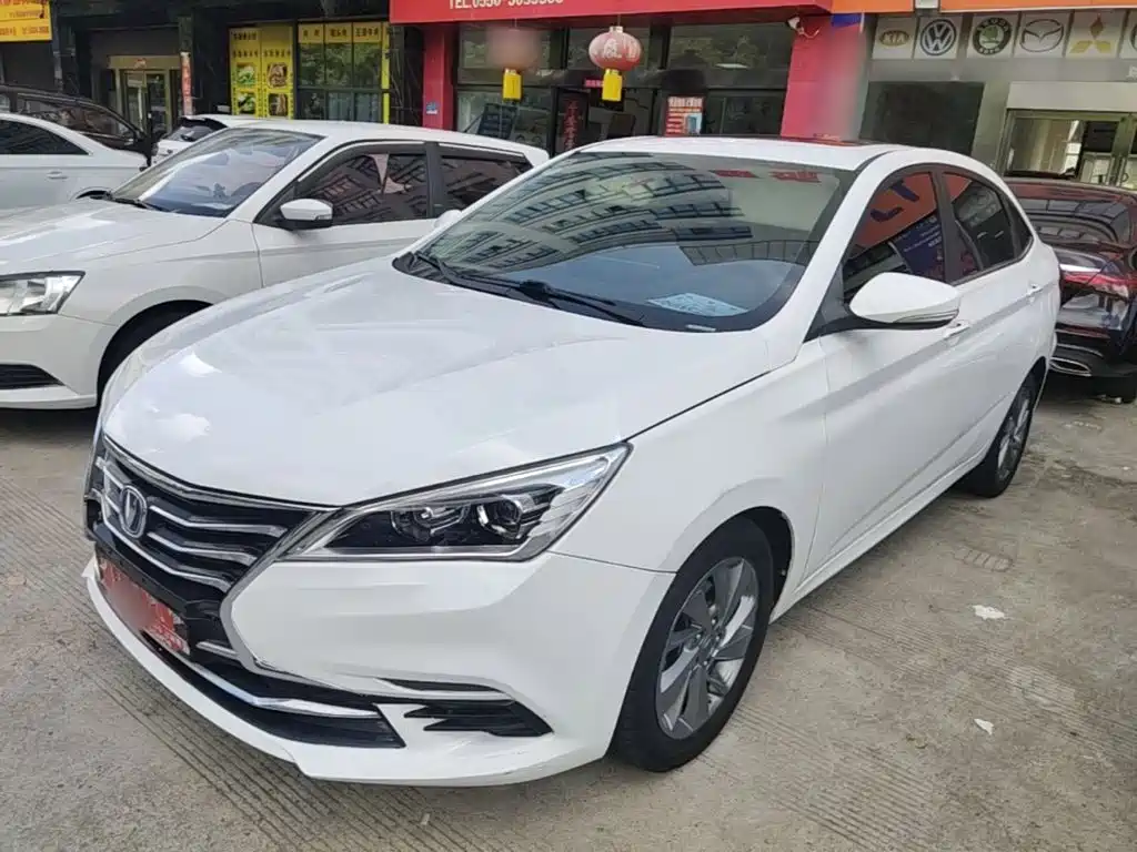 Changan Eado DT 2018 — фото 2