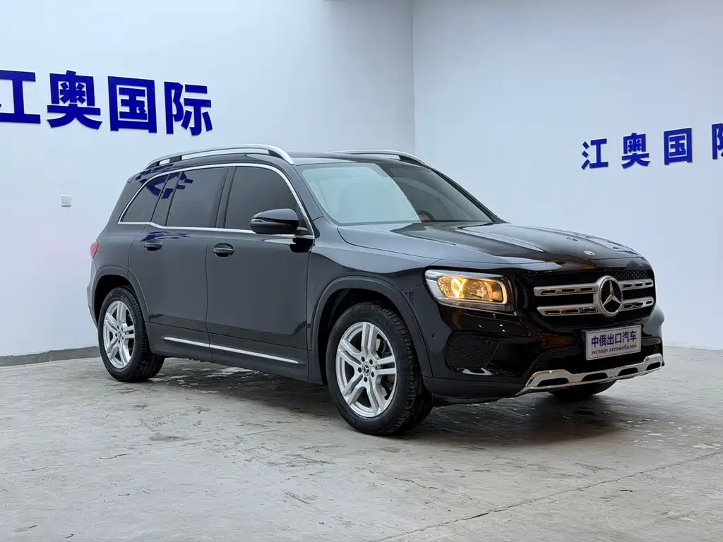 Mercedes-Benz GLB 2021