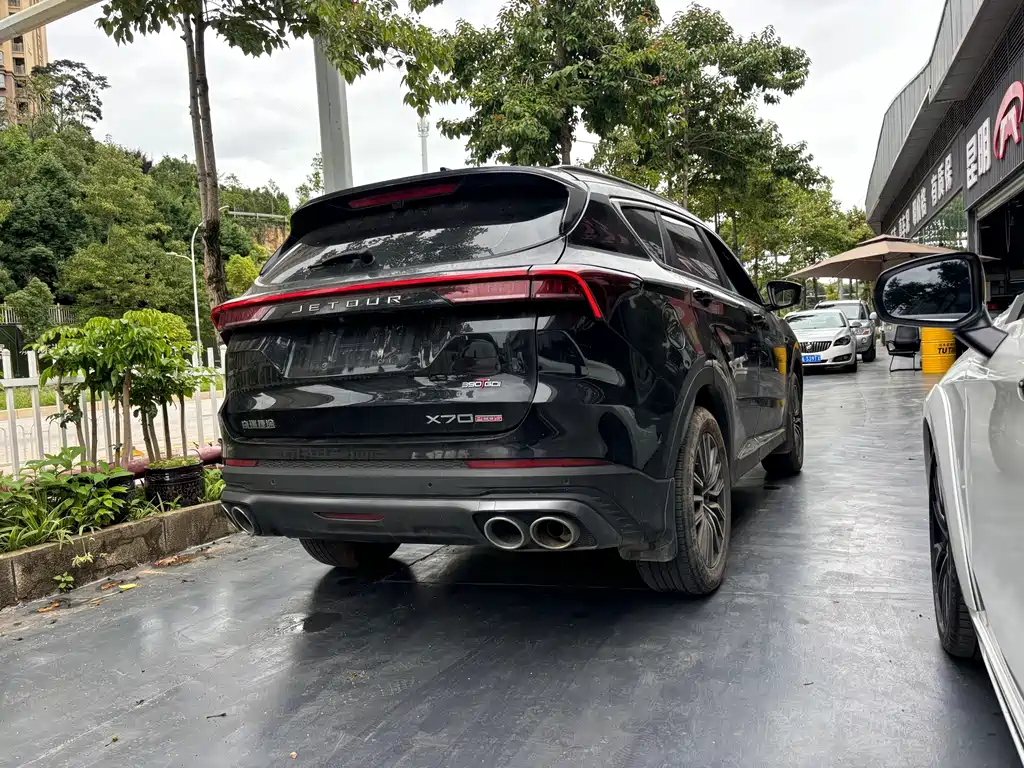 Jetour X70 PLUS 2023 — фото 14