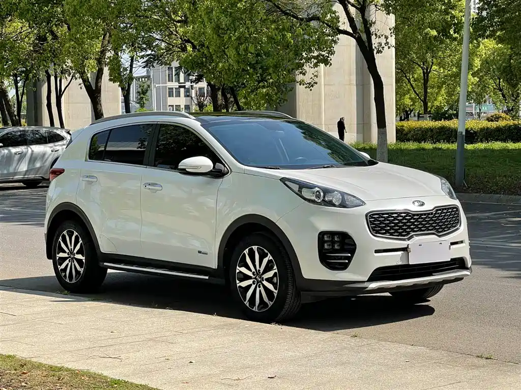 Kia KX5 2017 — фото 4