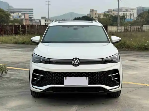 Volkswagen Tiguan L 2024