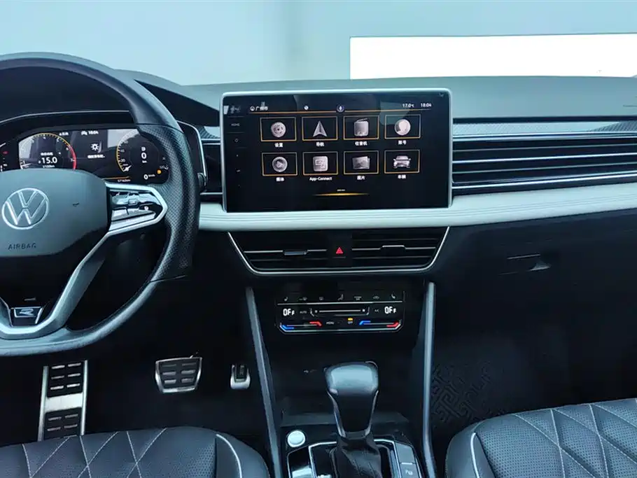 Volkswagen Tiguan L 2022 — фото 13