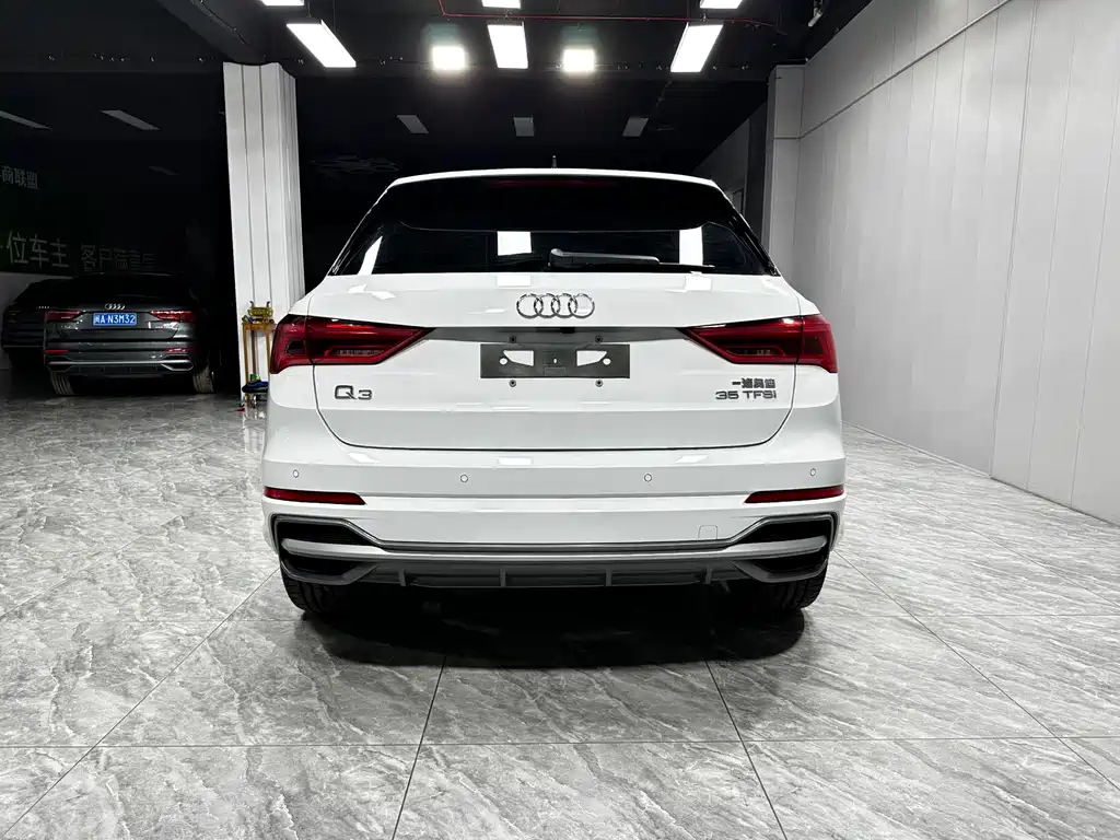 Audi Q3 2022