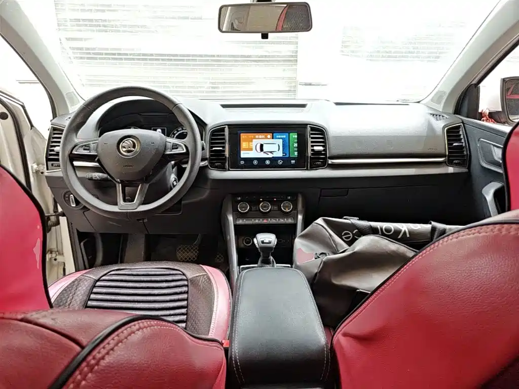 Skoda Karoq 2020 — фото 10