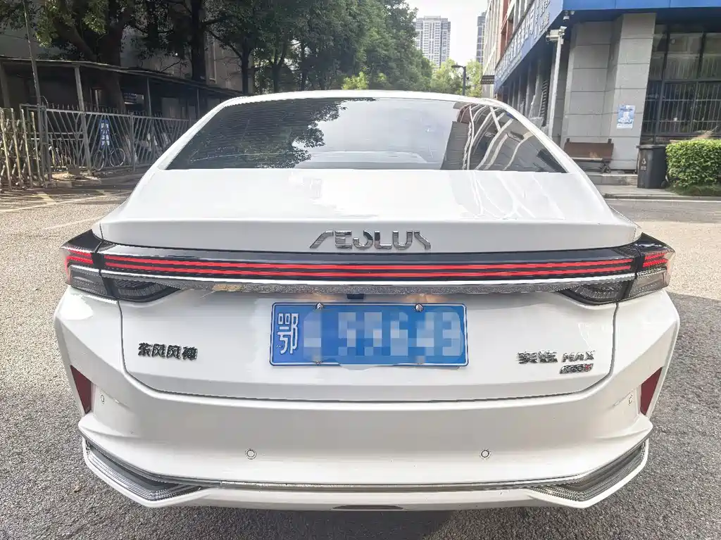 Dongfeng Yixuan MAX 2021 — фото 24