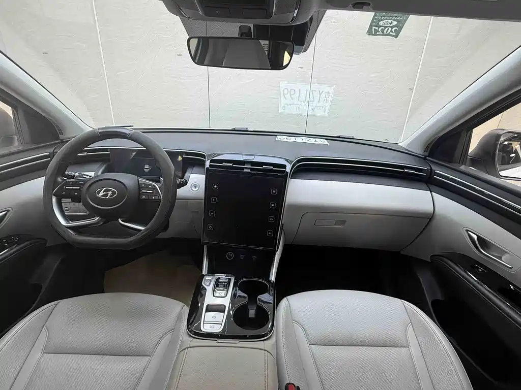 Hyundai Tucson 2021 — фото 25
