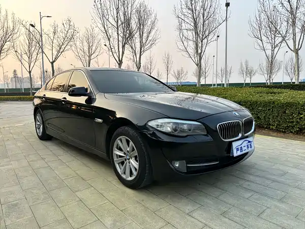 BMW 5 Series 2012