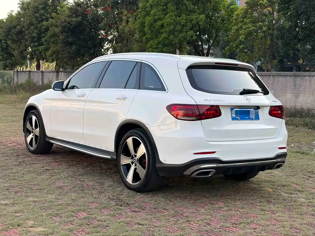 Mercedes-Benz GLC 2021 — фото 9