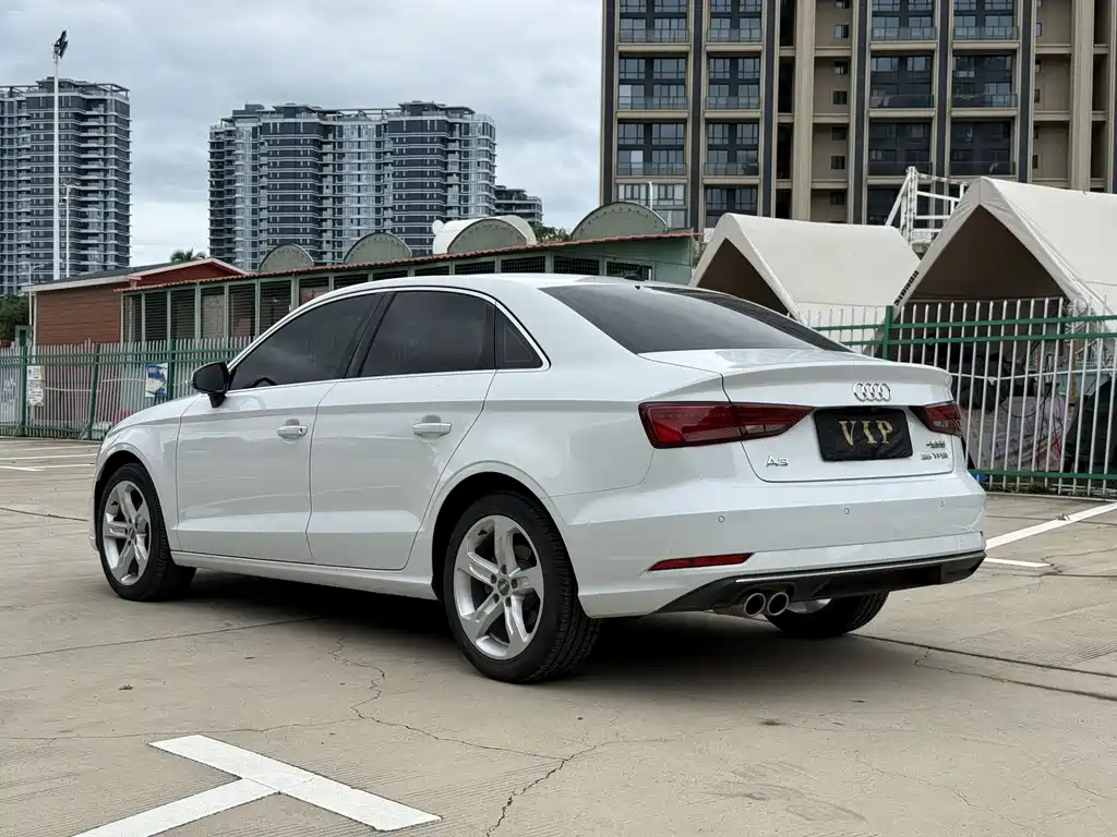 Audi A3 2021 — фото 16