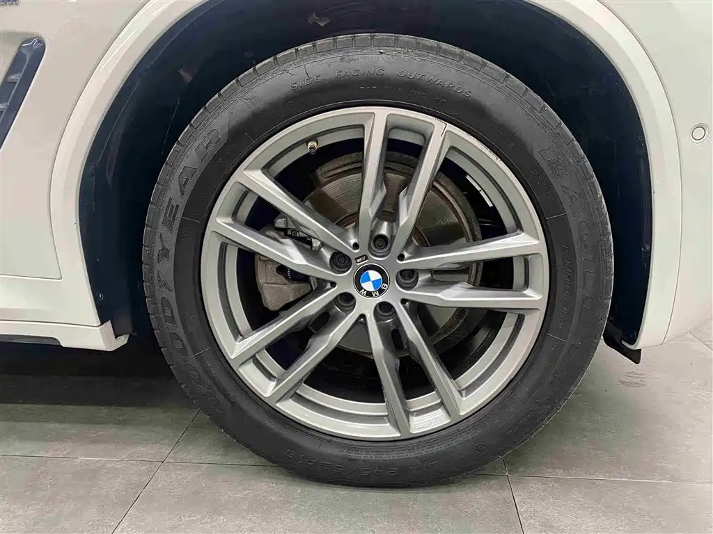 BMW X3 2019 — фото 19