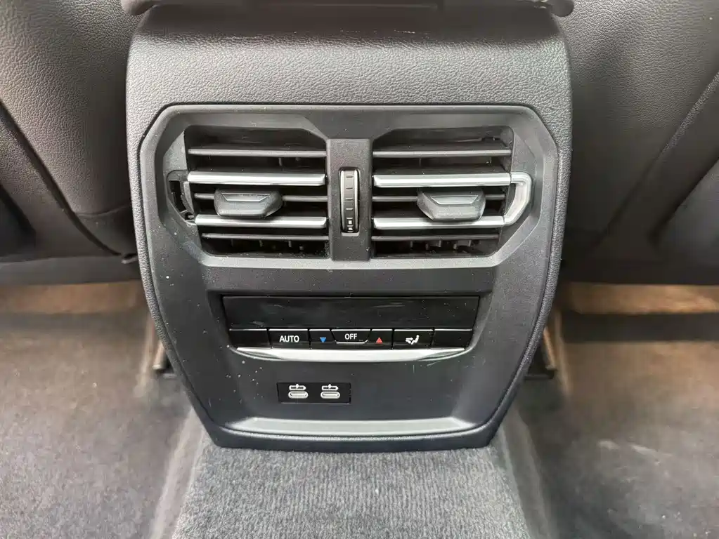 BMW 3 Series 2021 — фото 15