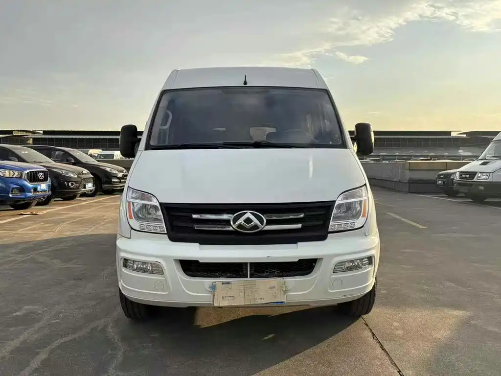 Maxus V80 2022