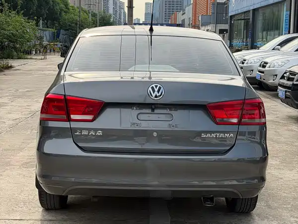 Volkswagen Santana 2014